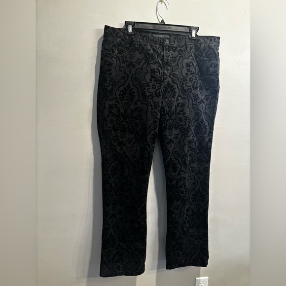 Lauren Ralph Lauren Pants - Lauren Ralph Lauren Black and Gray Patterned Jeans straight leg textured paisley